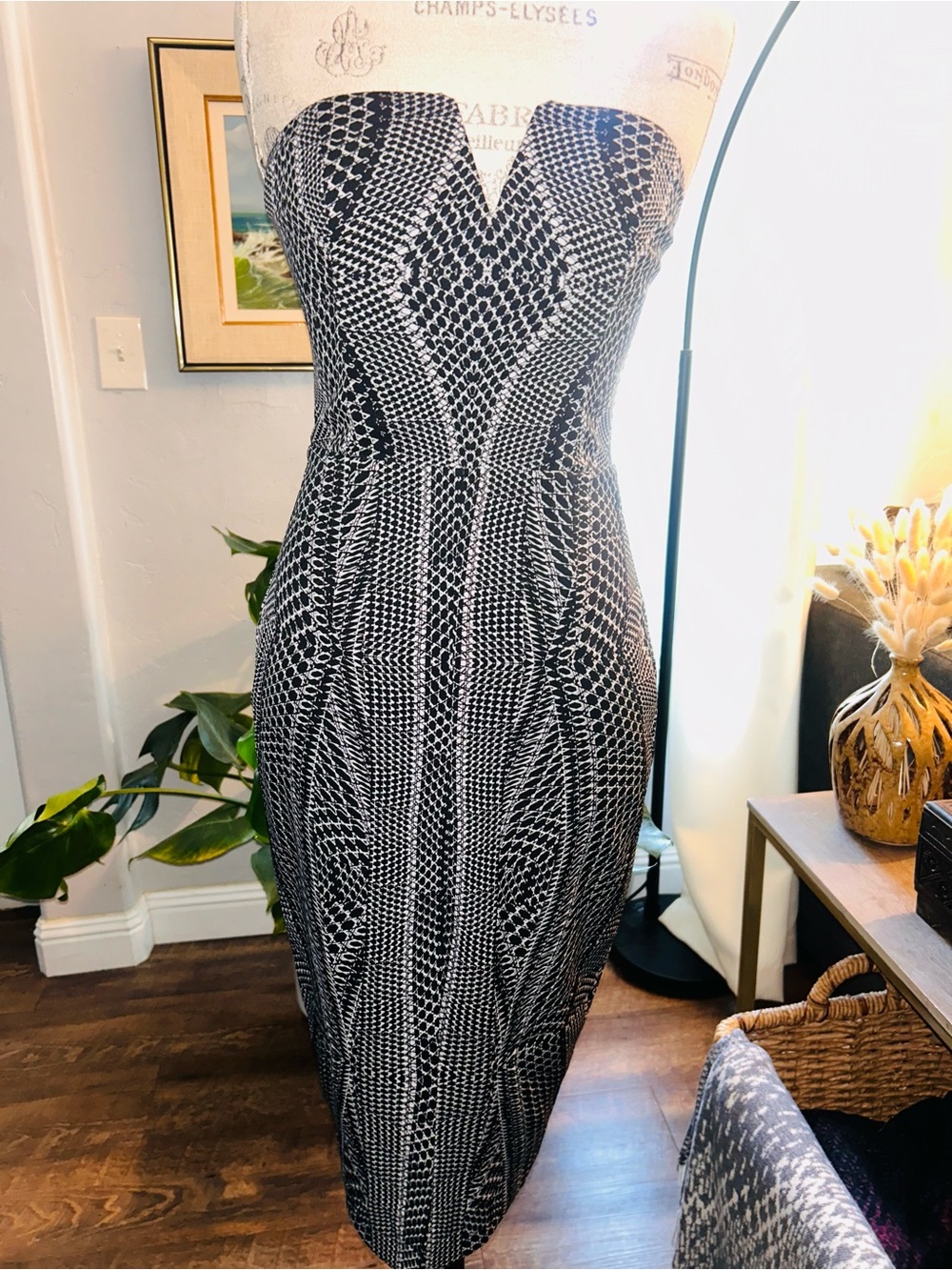 Strapless Black & White Bodycon Dress